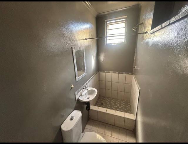 RETAIL PROPERTY TO RENT IN BLUFF